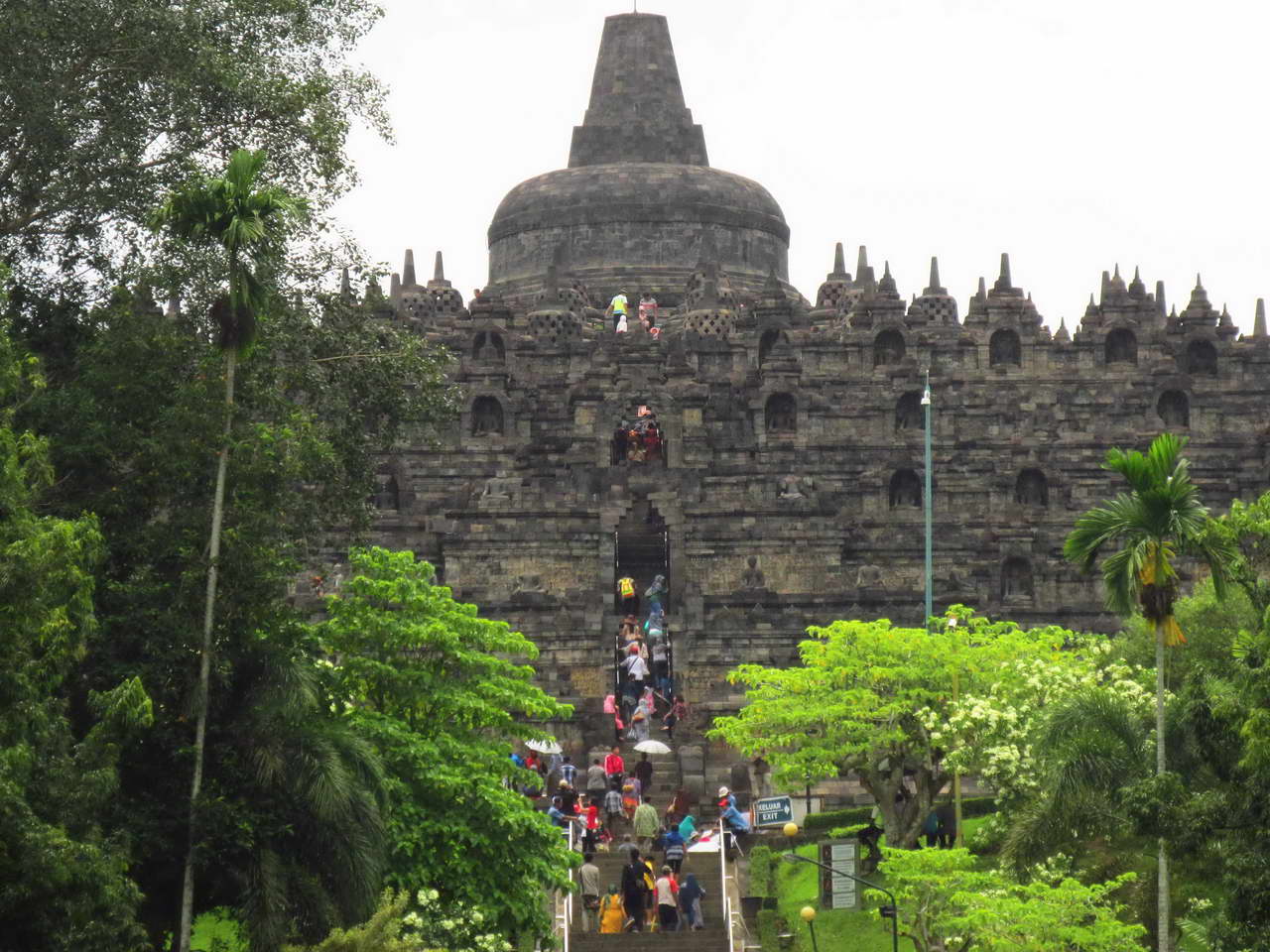 Borobudur_1.jpg