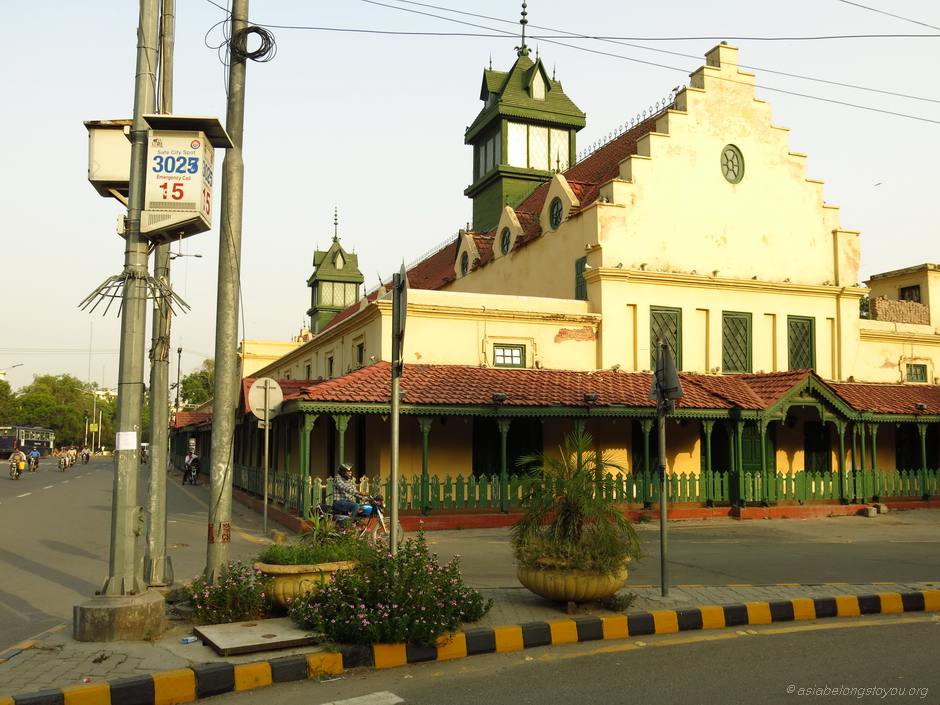 Tolliton market